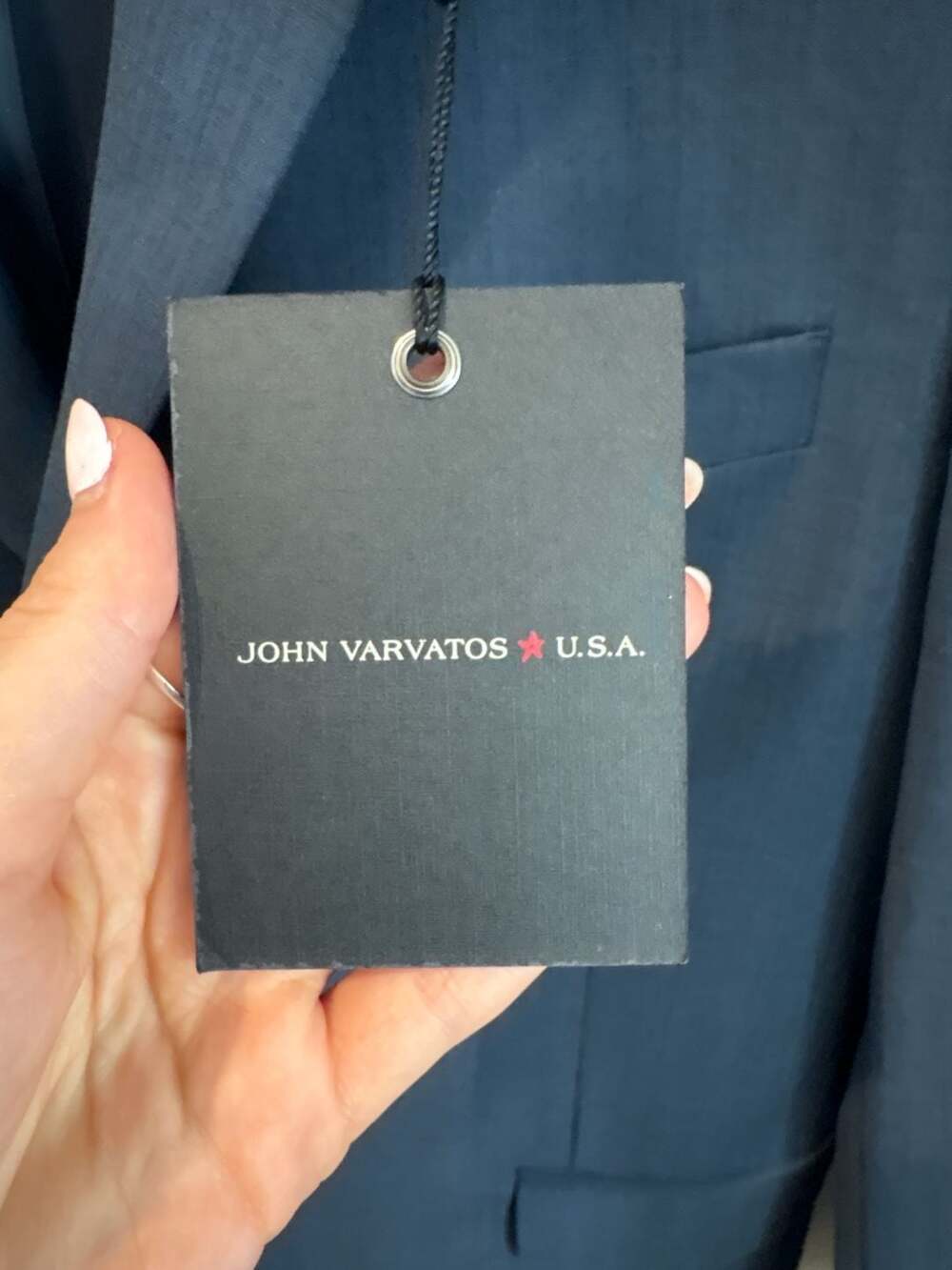 Brand New: John Varvatos U.S.A. Boys Navy Blue Two-Button Suit Blazer Size 28B - Picture 3 of 6